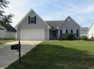 148 Huntington Dr, Raeford, NC 28376