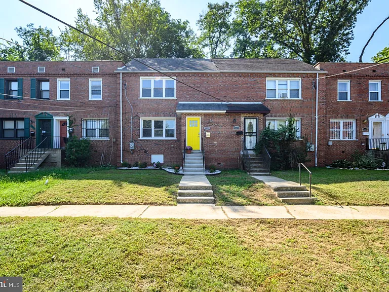 5053 Sheriff Rd NE — Photo 30