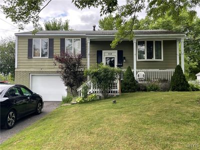 102 Cedarwood Blvd, Baldwinsville, NY, 13027