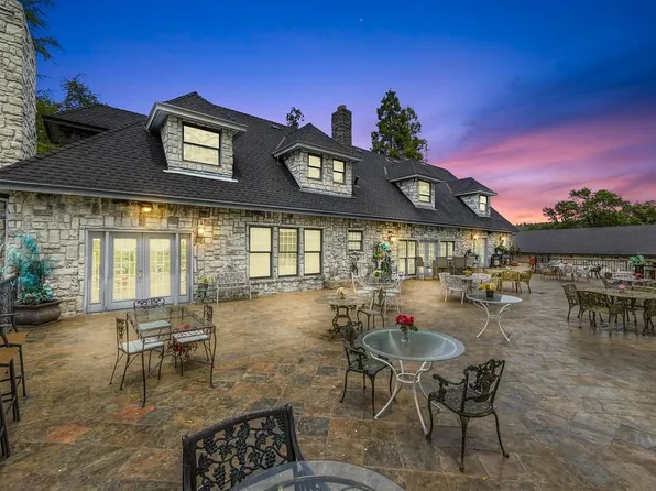 16390 Ridge Rd, Jackson, CA 95642