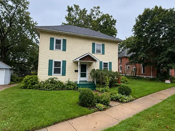 706 E Michigan Ave, Marshall, MI 49068