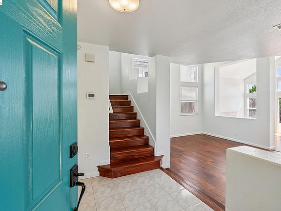 2nd image of 154 Camino Del Sol