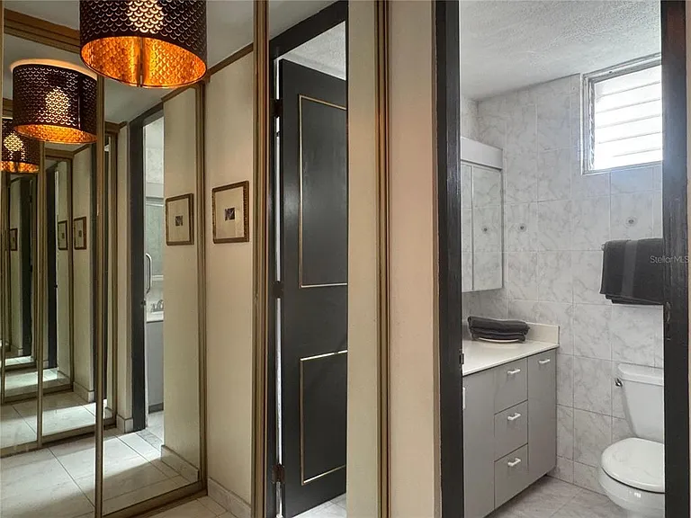 76 Kings Court St #902 — Photo 23