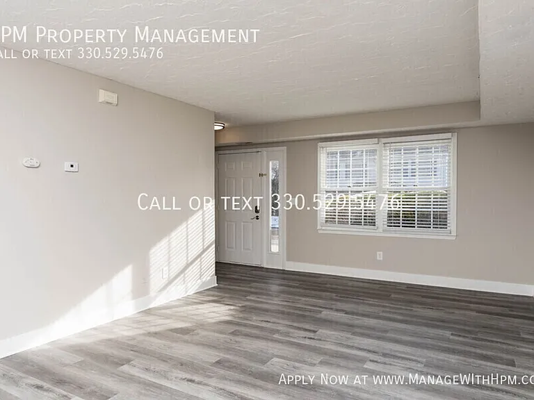 Pinnacle Townhomes — Photo 26
