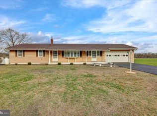 9517 Longswamp Rd, Mertztown, PA 19539