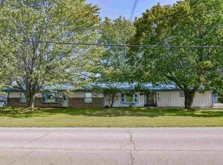 1782 S Country Club Rd, Warsaw, IN 46580