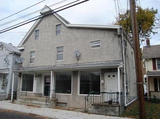 16 Thompson St, Raritan, NJ 08869