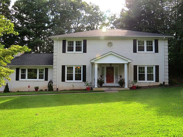 1st image of 1075 Plantation Dr