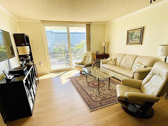 4th image of 9 Haig Pl APT 312