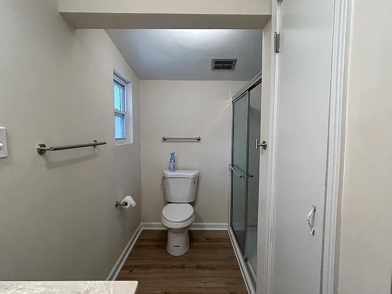 1124 Whites Mill Rd — Photo 11