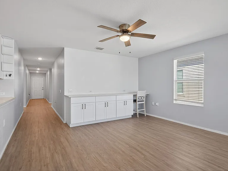 1032 Worshan Ter — Photo 1