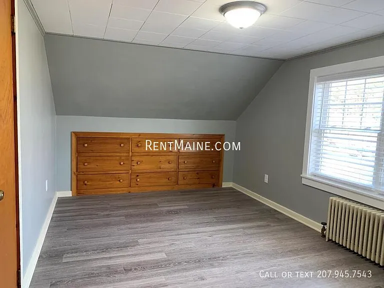 54 Western Ave — Photo 22
