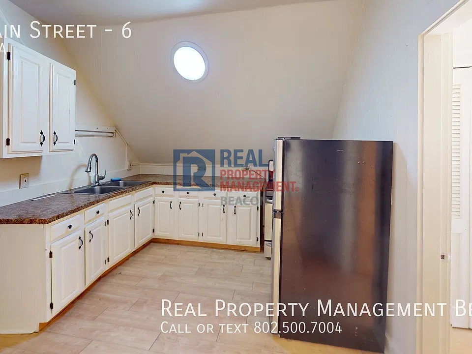 62 Main St #6