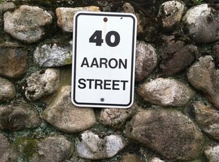 40 Aaron St, Melrose, MA 02176