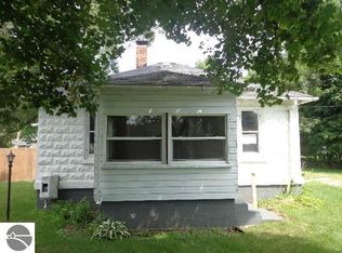 1006 Harold Ave, Mount Pleasant, MI 48858