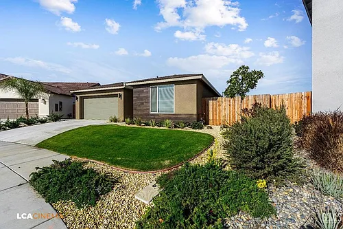 8614 Avon St Photo 1