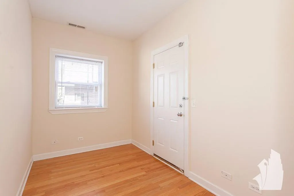 1 bed, 700 sqft, $2,495 — Photo 2