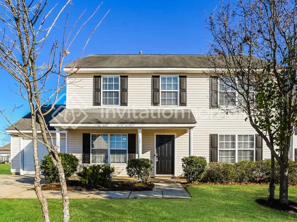 402 Glencroft Dr, Wingate, NC 28174