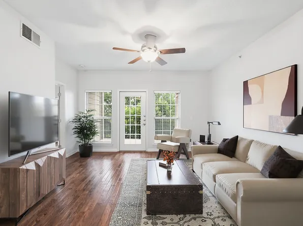 6810 Deatonhill Dr #4202, Austin, TX 78745