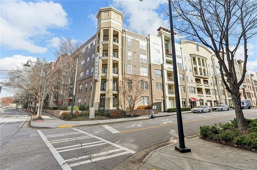 1 bed, 770 sqft, $1,675 — Photo 1