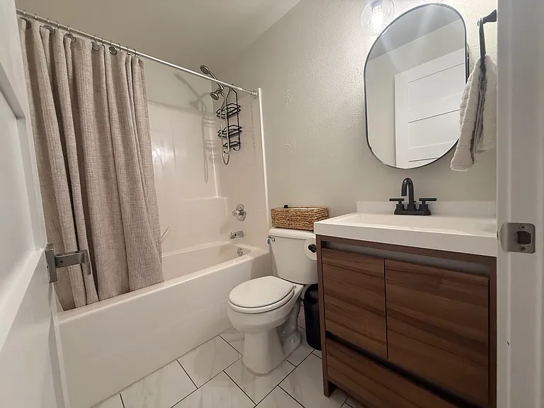 8516 Desoto Dr — Photo 8