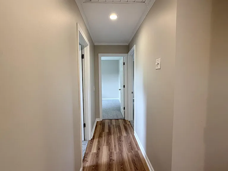 725 Wildflower Ln — Photo 17