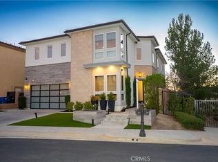 12039 N Estrella Pl, Porter Ranch, CA 91326