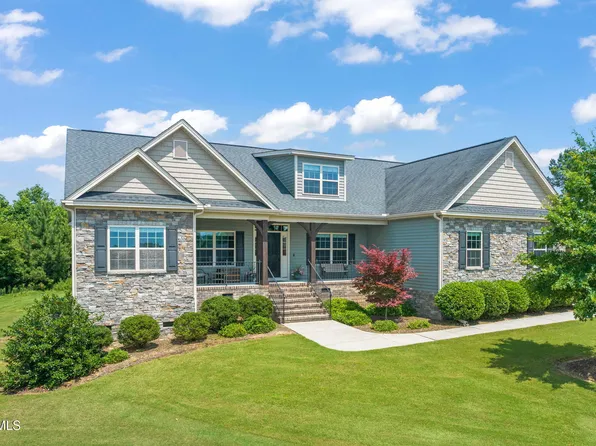 216 Tarkenton Ct, Clayton, NC 27527
