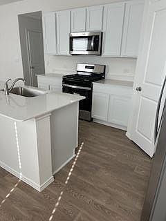 2nd image of 12104 Douglas Fir Cir