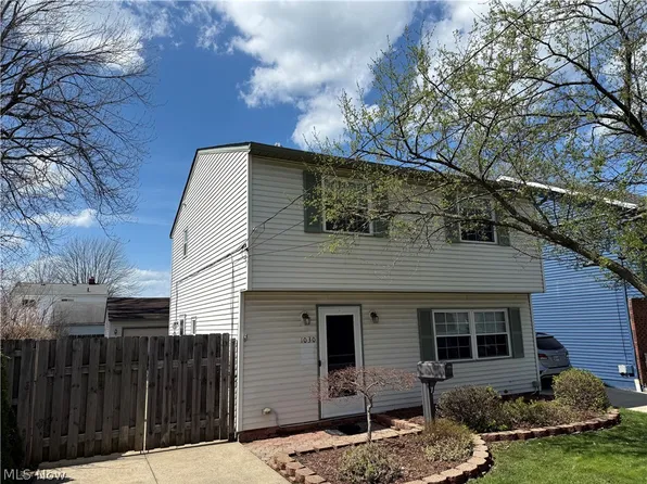 1030 E 349th St, Eastlake, OH 44095