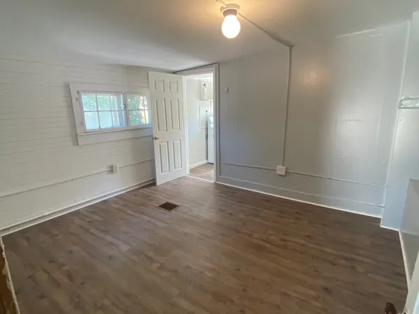 183 W Bridge St #3, Oswego, NY 13126