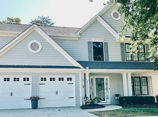 1675 Fairburn Dr, Cumming, GA 30040