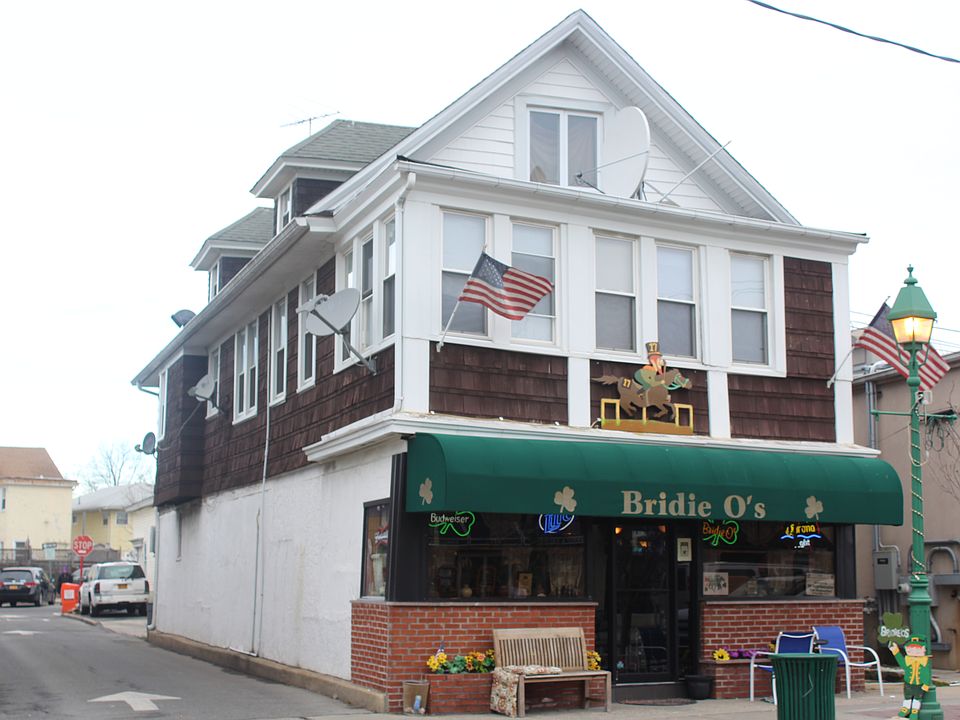 1st image of 332 Central Ave