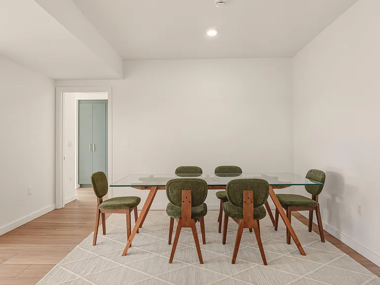 The Sophia - 1759 N Gower St — Photo 42