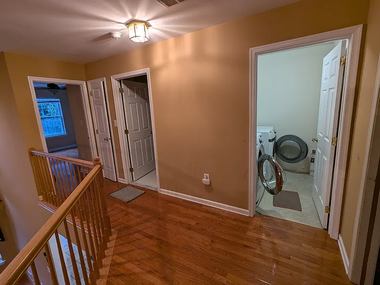 12 Ardmore Pl — Photo 9