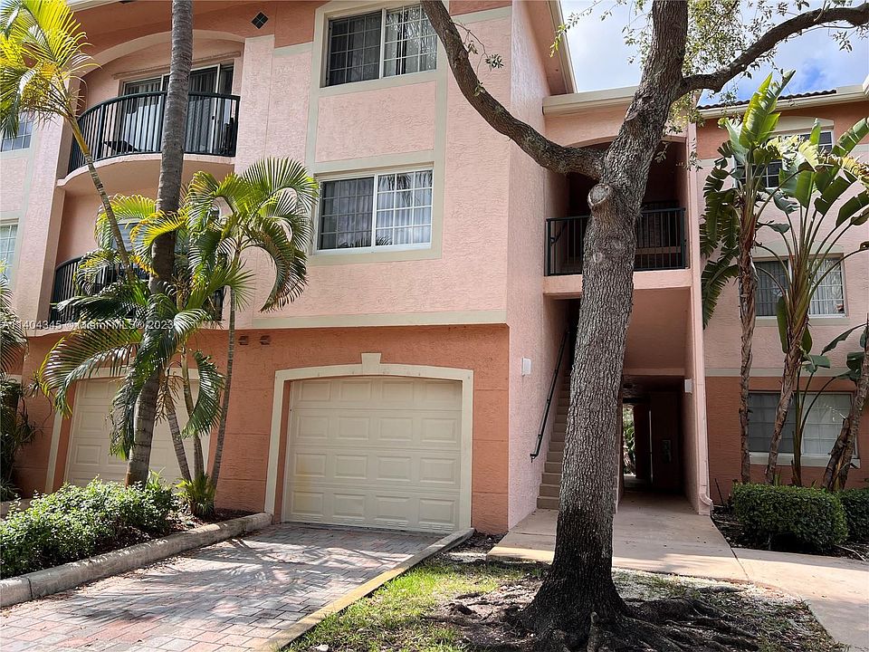 1st image of 2131 SE 10th Ave APT 1102