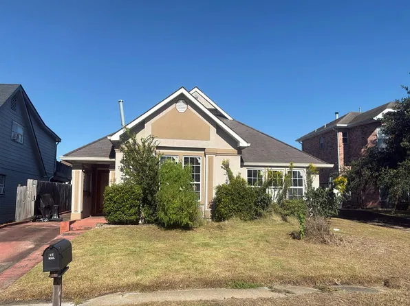 7033 E Tamaron Blvd, New Orleans, LA 70128