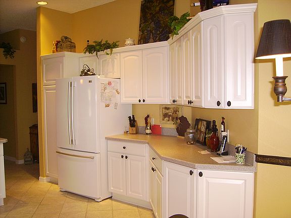 4th image of 3000 Glenwood Pl