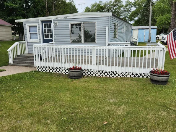227 N Lincoln Ave, Lakeview, MI 48850
