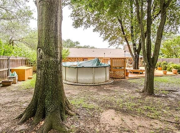 4th image of 4106 Canal Ct