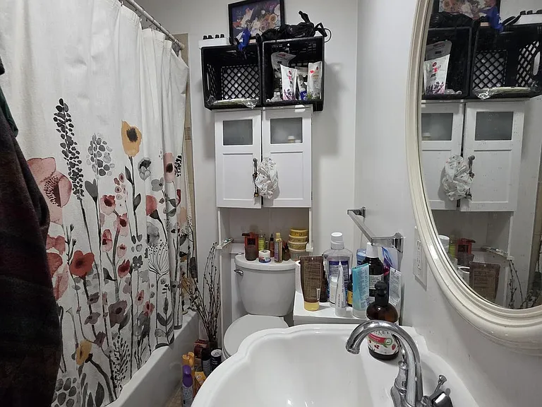 4043 Spring Garden St #2F — Photo 6