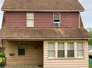 712 Eastman St, West Mifflin, PA 15122