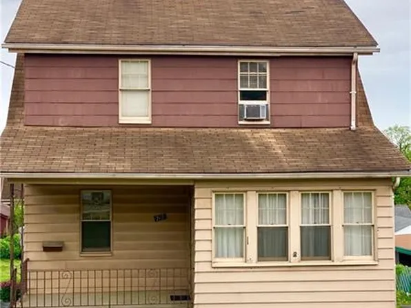 712 Eastman St, West Mifflin, PA 15122