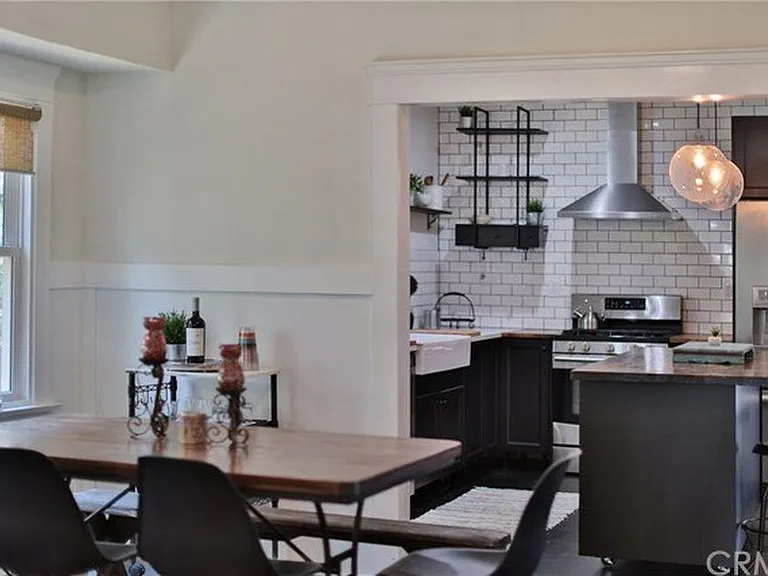 449 Walnut Ave — Photo 8