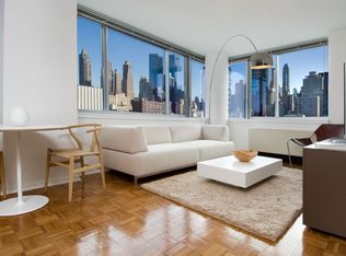 510 W 52nd St APT 6F, New York, NY 10019