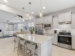 10947 Glenhurst ST, FORT MYERS, FL 33913