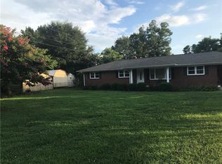 2602 Warren Dr, Anderson, SC 29621