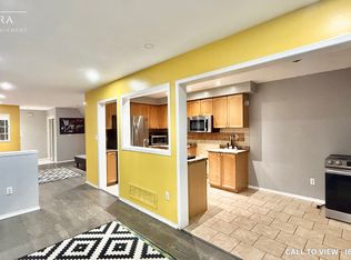 3395 Scotch Pine Gate #1, Mississauga, ON L5N7M8