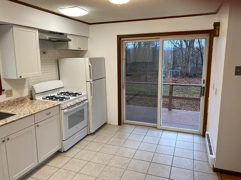 36 Sanfordtown Rd #2 — Photo 7
