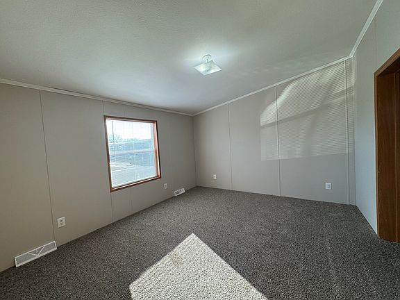 4th image of 3398 Creekside Blvd #88